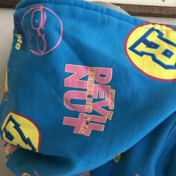 DEVIL NUT Under the Red Flag Hoodie Zip Sweater - Picture 8 of 12